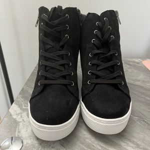 Steven madden sneaker wedges new size 7.5